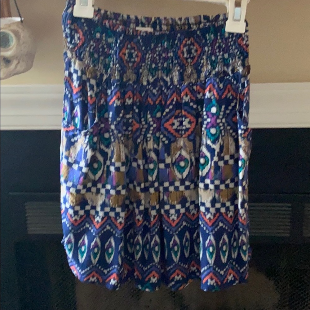 Flowy skirt